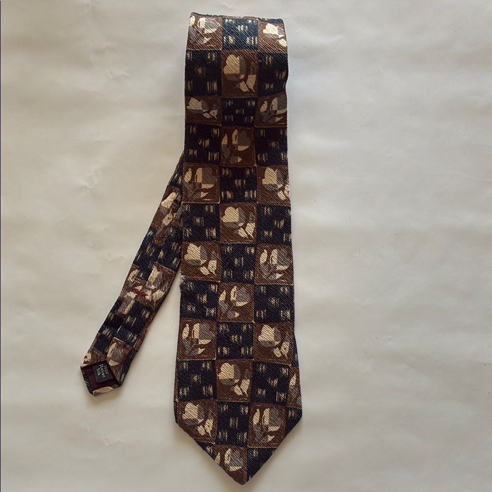 100% Italian Silk Men's Tie